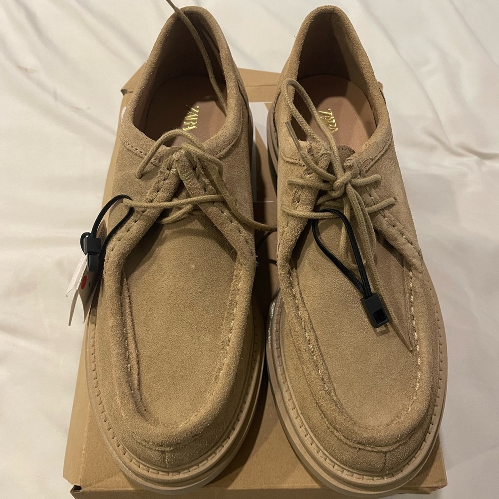 ZARA tan suede loafers. Size 6.5. NWB!